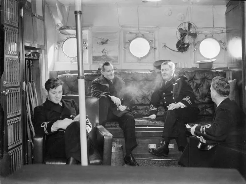 HMCS Niagara (I57)