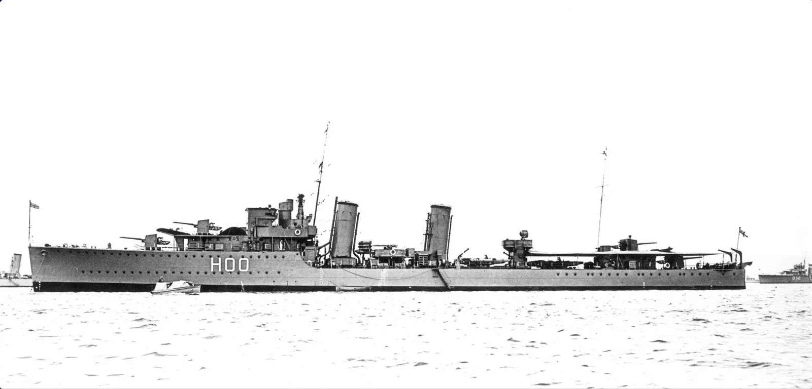 HMCS Restigouche (H00)