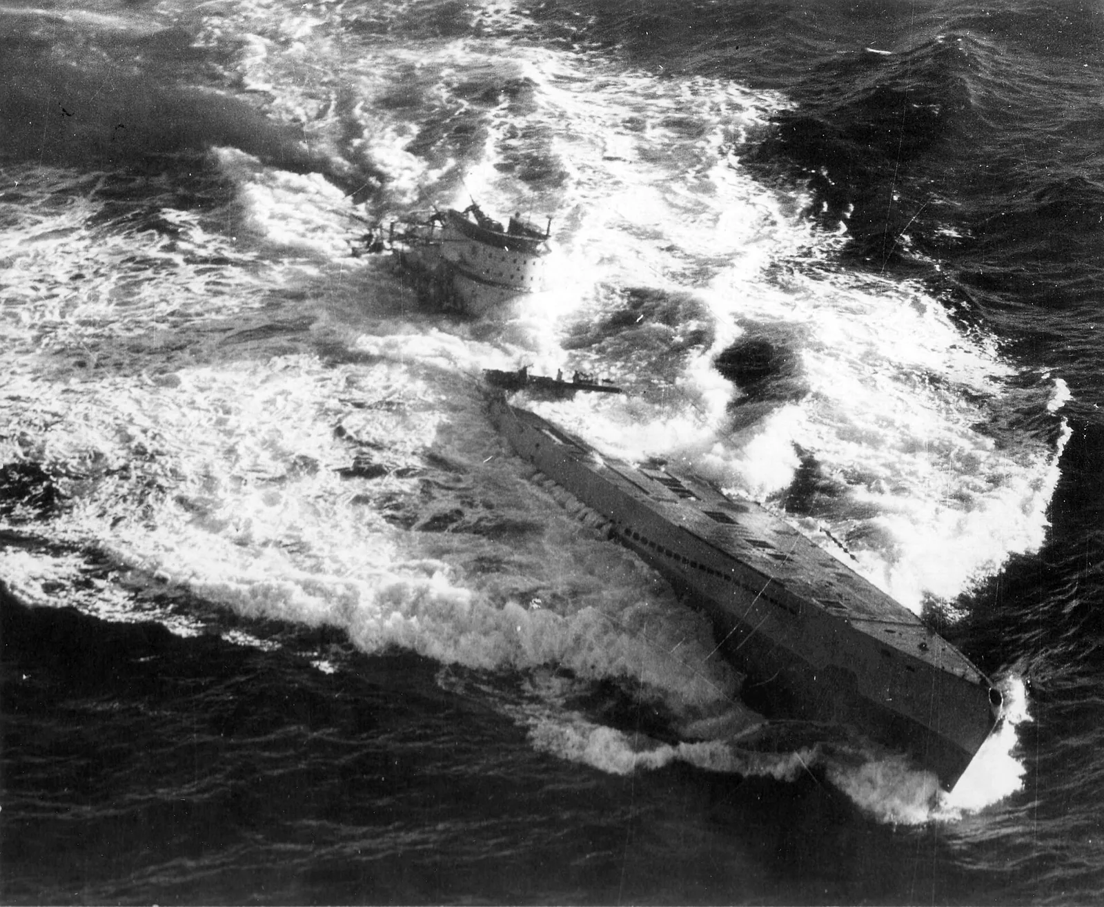 German submarine U-185