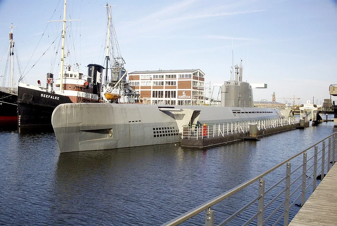 German submarine U-2501