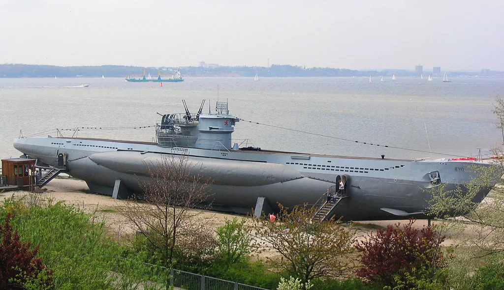 German submarine U-427
