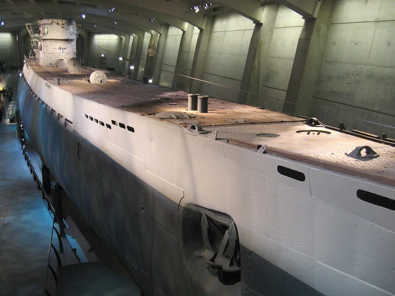 German submarine U-522