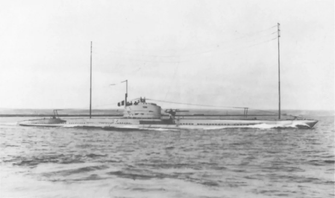 French submarine Ariane (Q122)