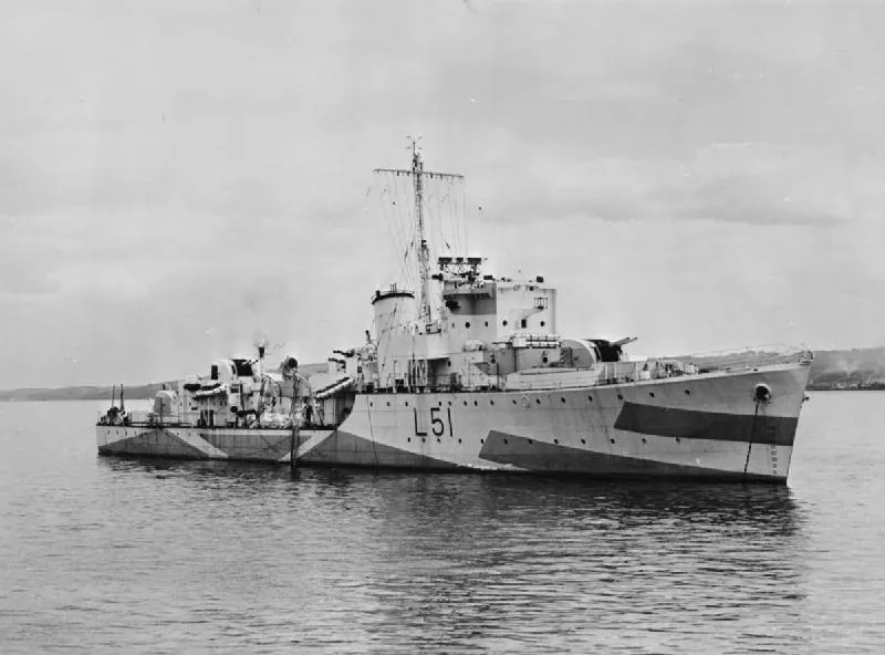 Greek destroyer Themistoklis (L51)