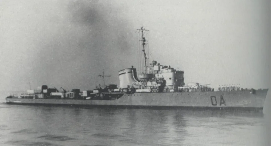 Italian destroyer Alfredo Oriani