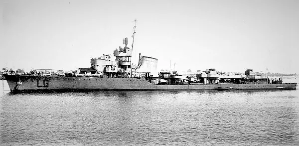 Italian destroyer Legionario