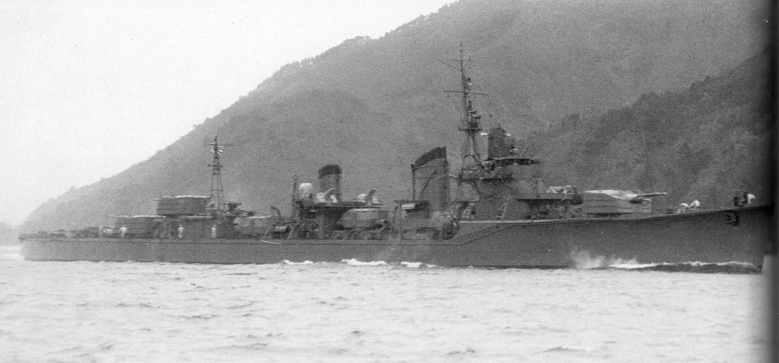 Japanese destroyer Hayashimo
