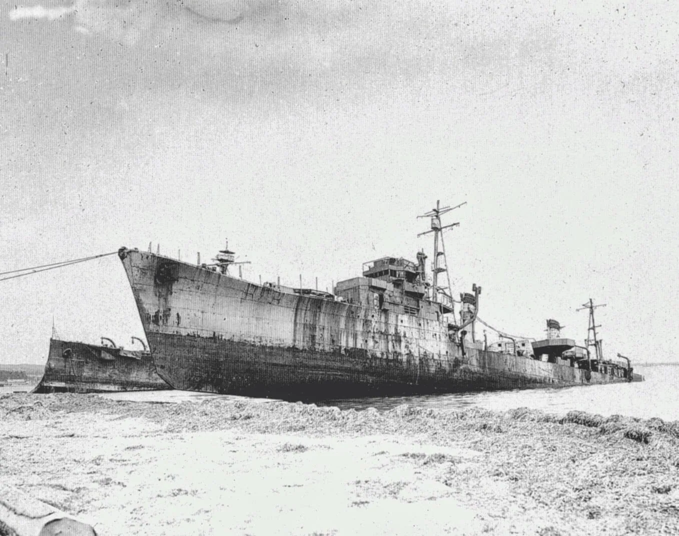 Japanese destroyer Yanagi (1944)