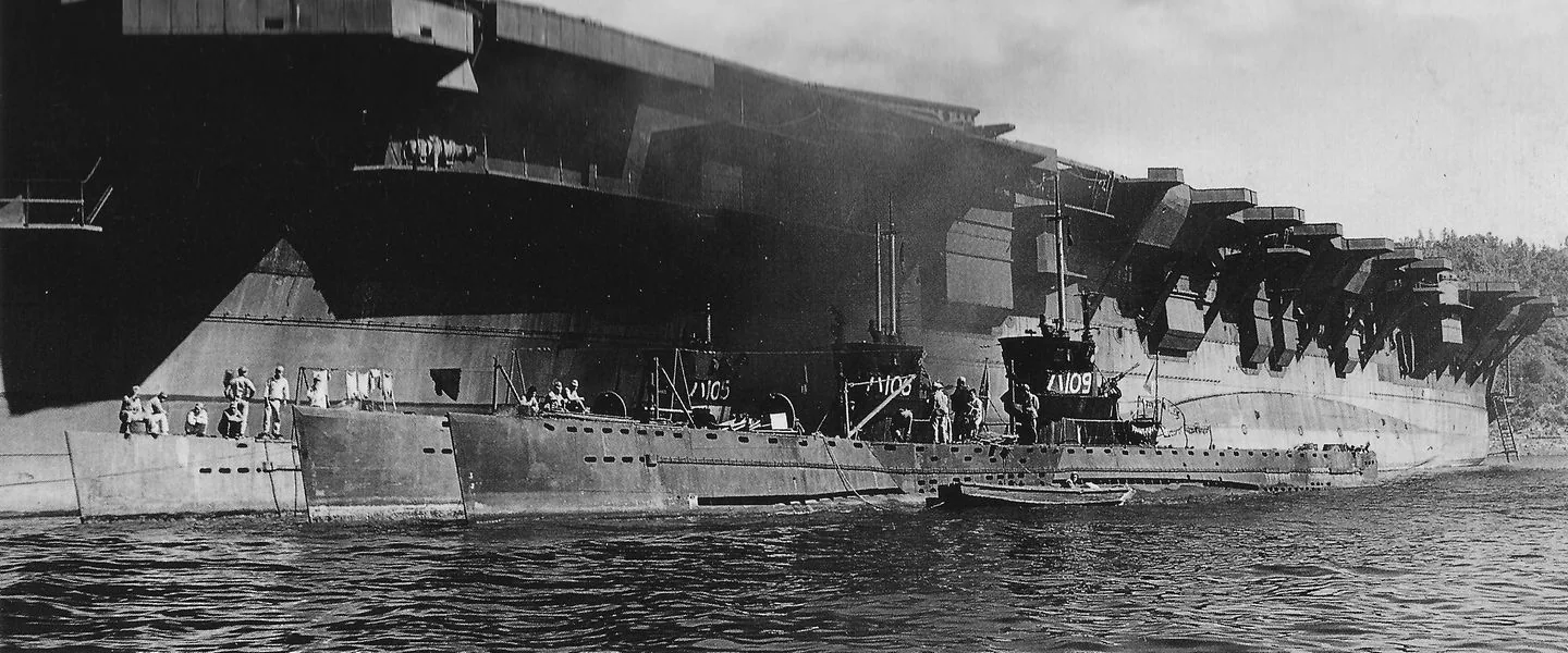 Japanese submarine Ha-106