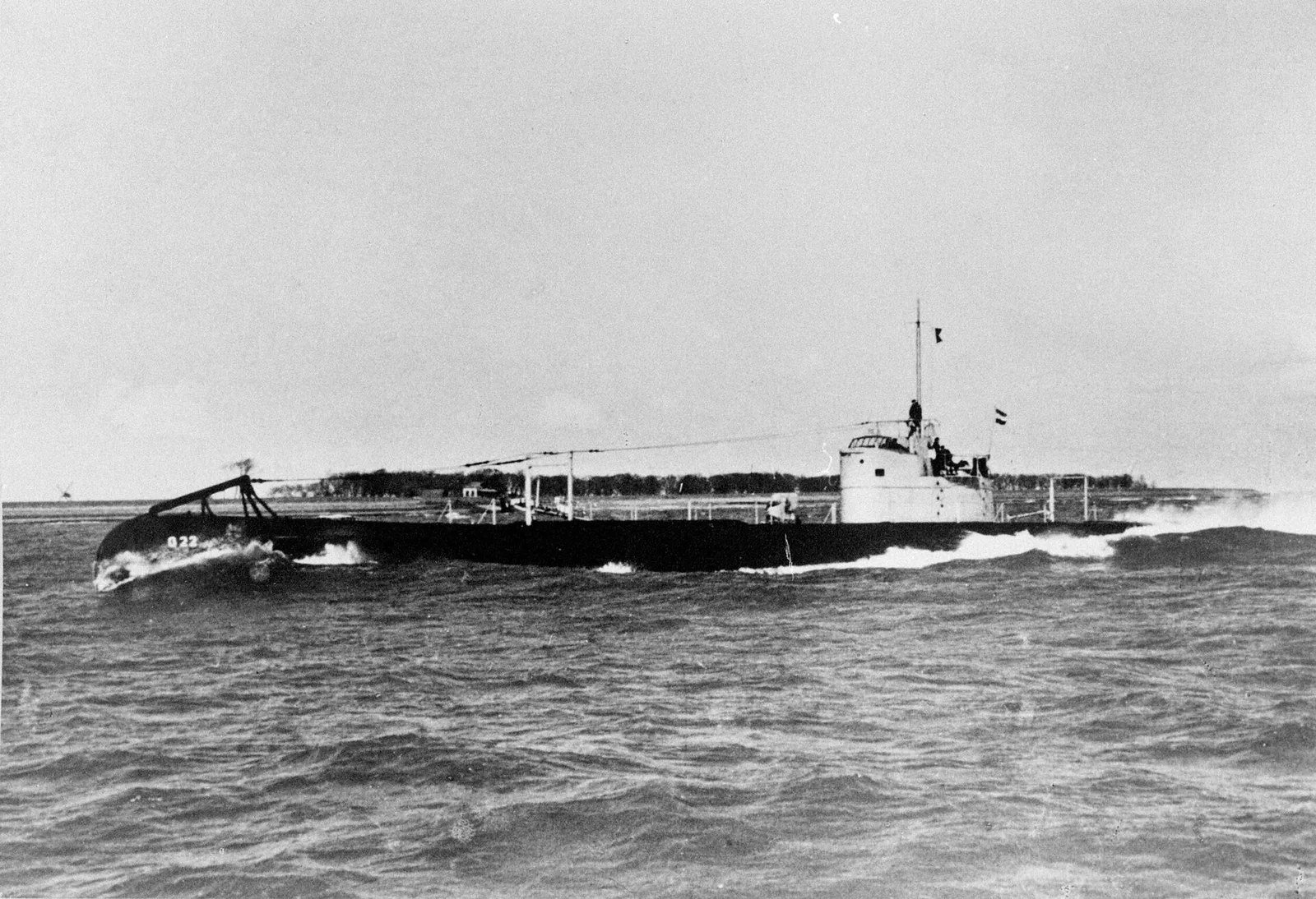 HNLMS O 22
