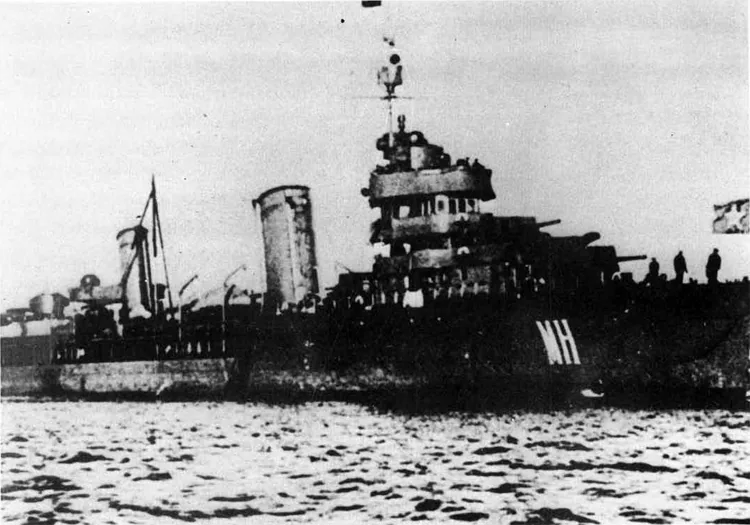 Soviet destroyer Minsk