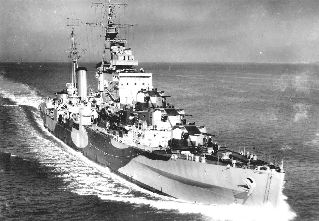 HMS Argonaut (61)