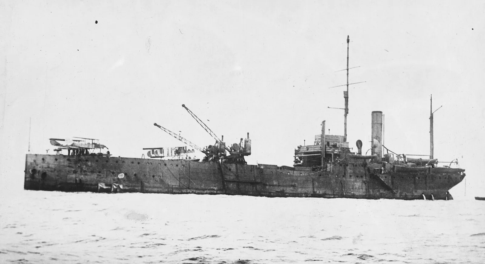 HMS Ark Royal (1914)