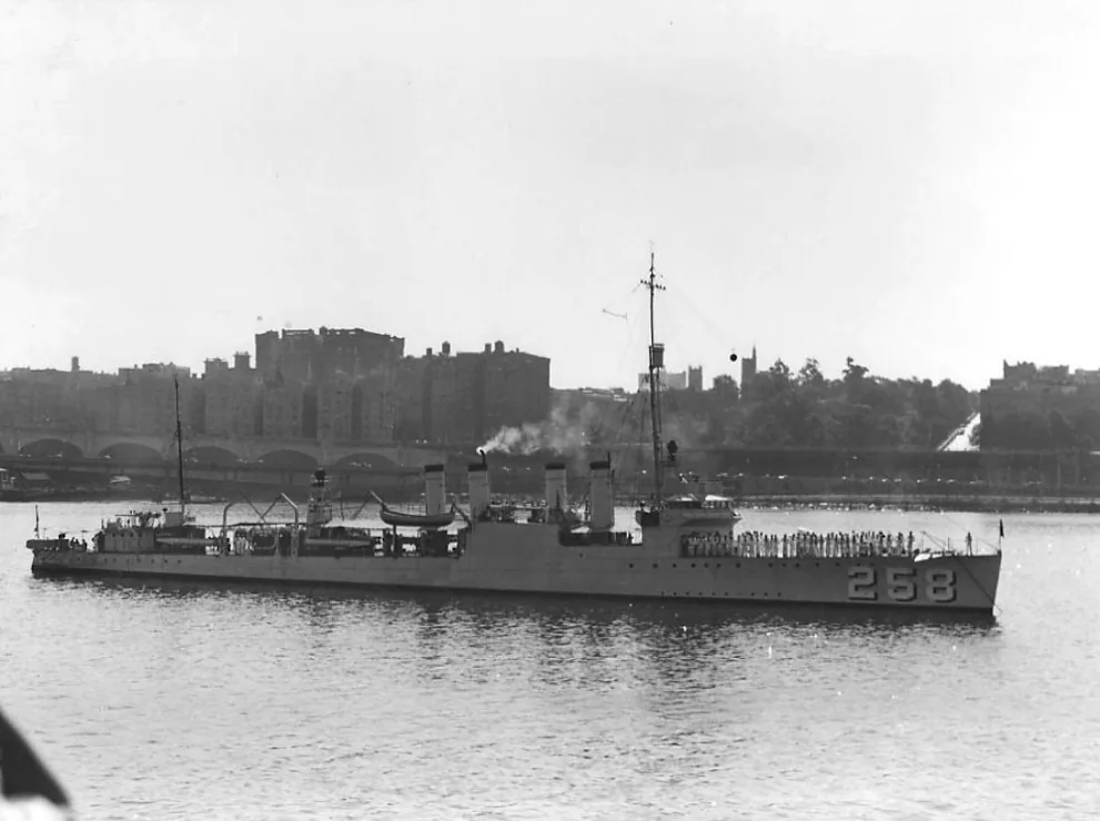 HMS Burnham (H82)