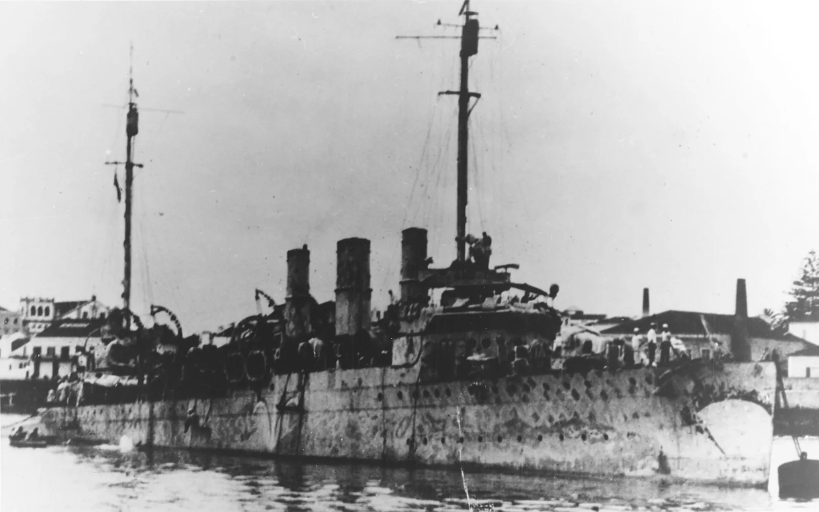 HMS Leeds (G27)