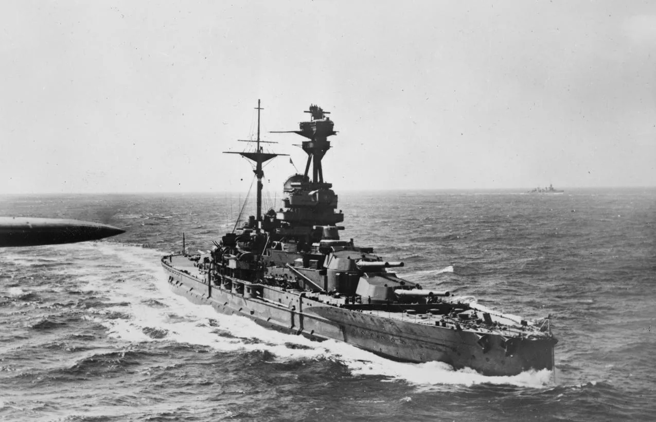 HMS Revenge (06)