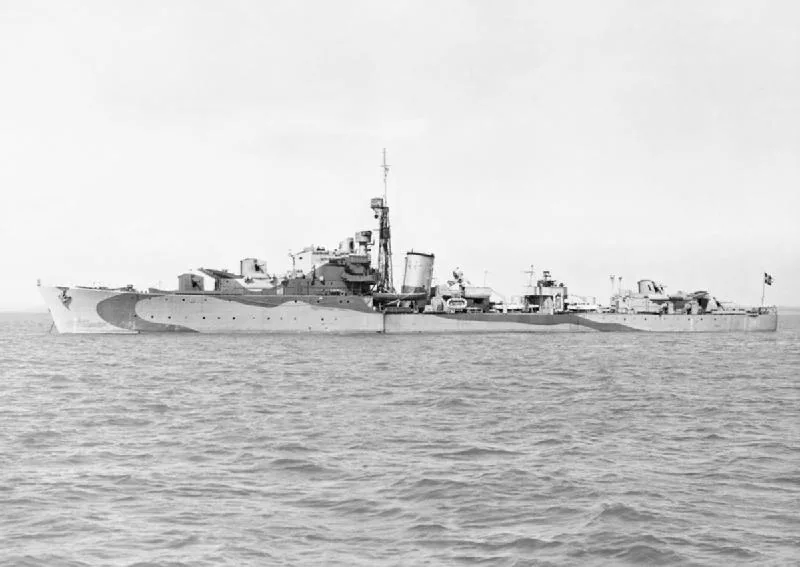 HMS Success (G26)