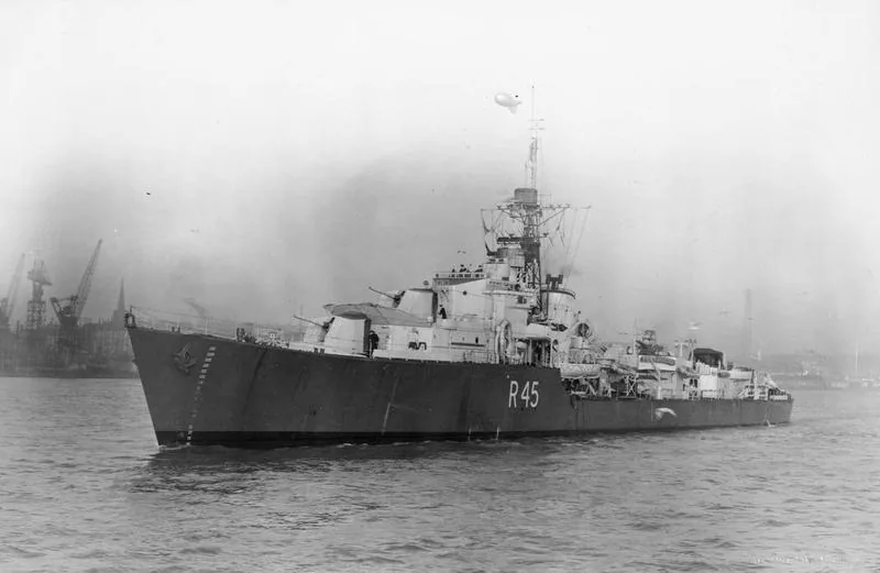 HMS Tenacious (R45)