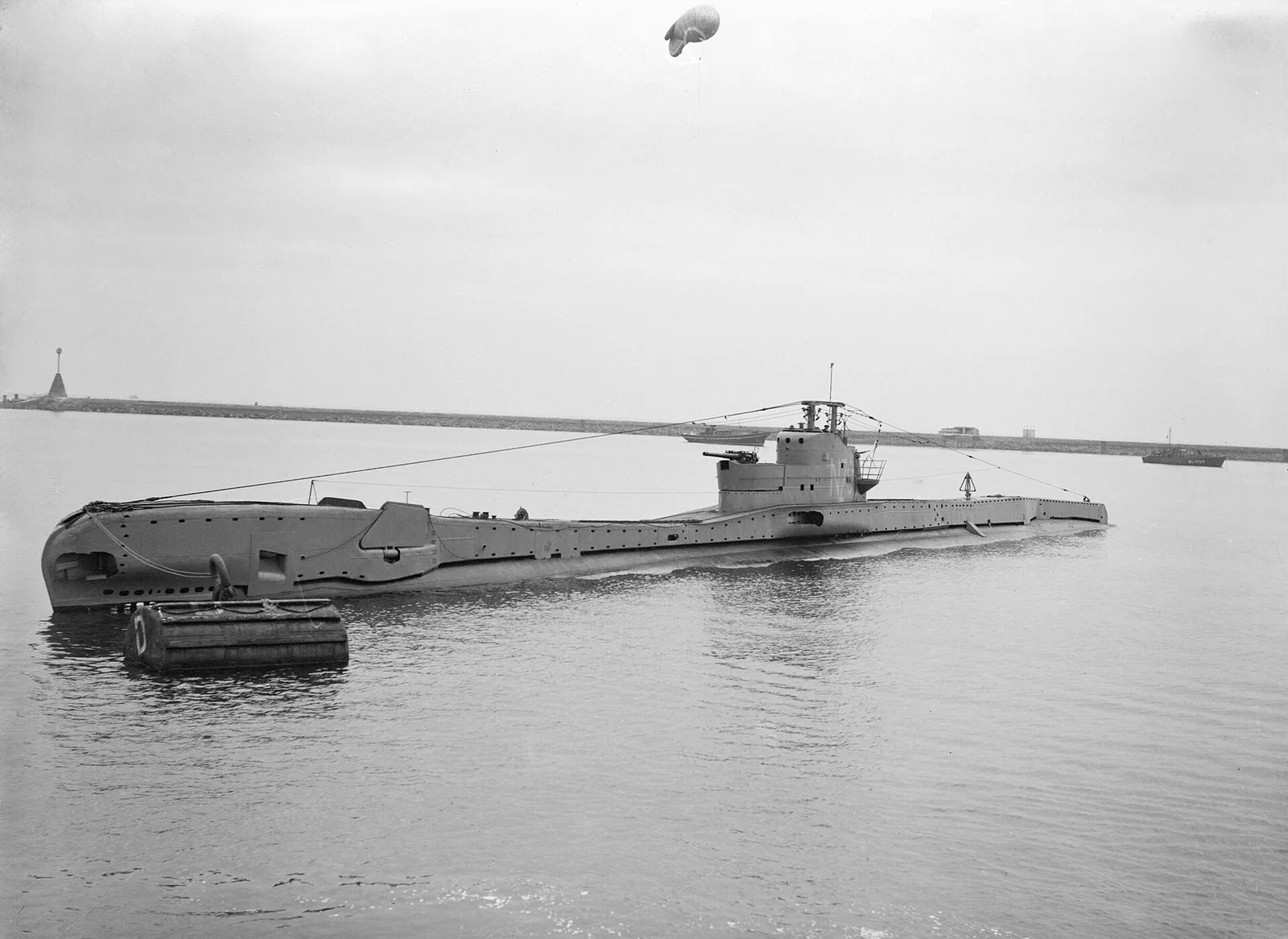 HMS Torbay (N79)