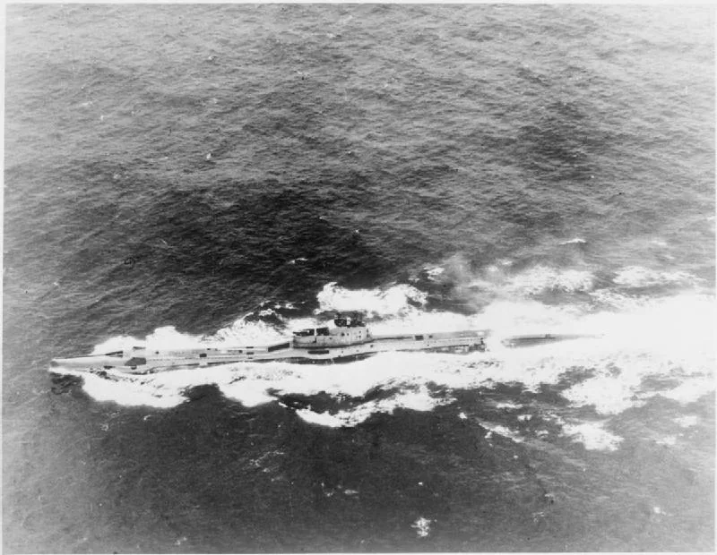 HMS Triumph (N18)