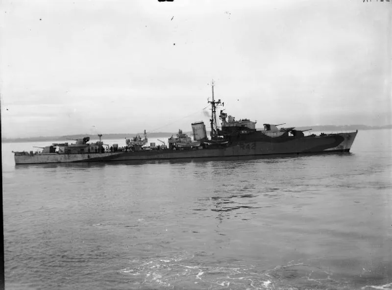 HMS Undine (R42)