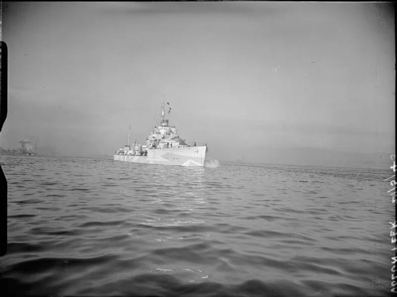 HMS Volunteer (D71)