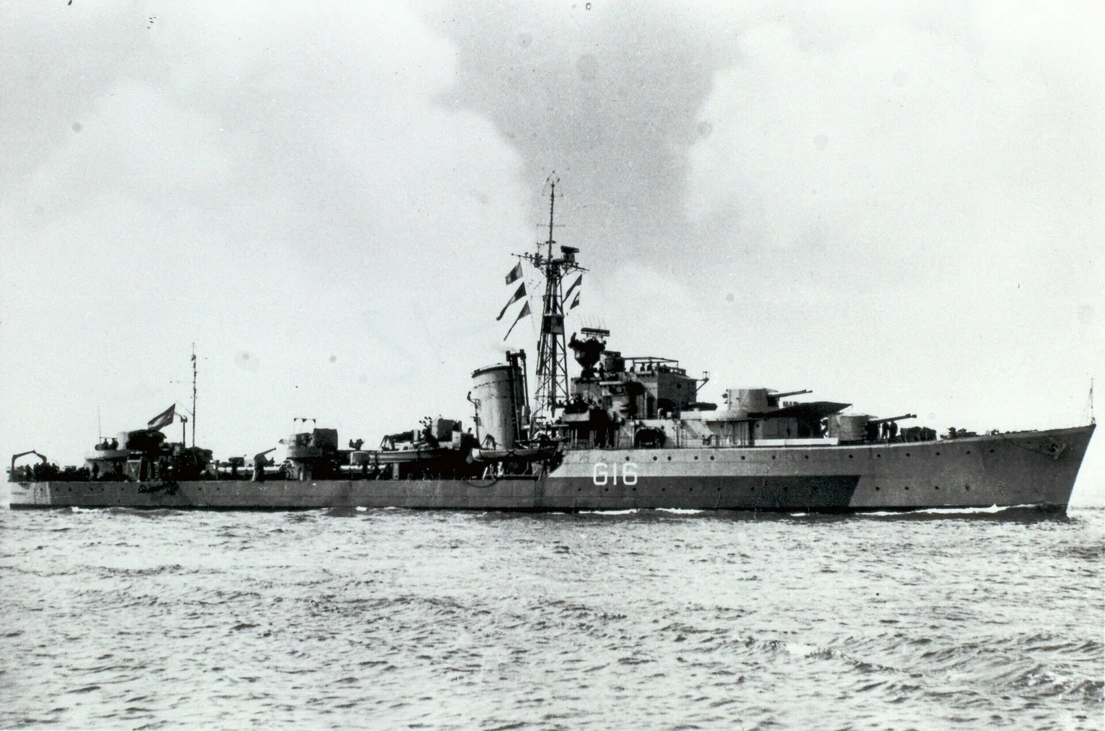 HNLMS Tjerk Hiddes (G16)