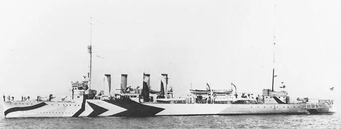 Soviet destroyer Zhivuchi