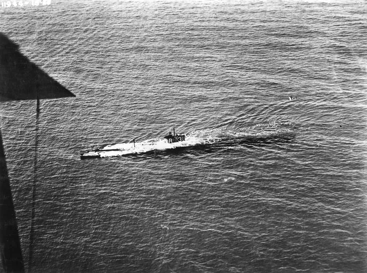 USS R-3