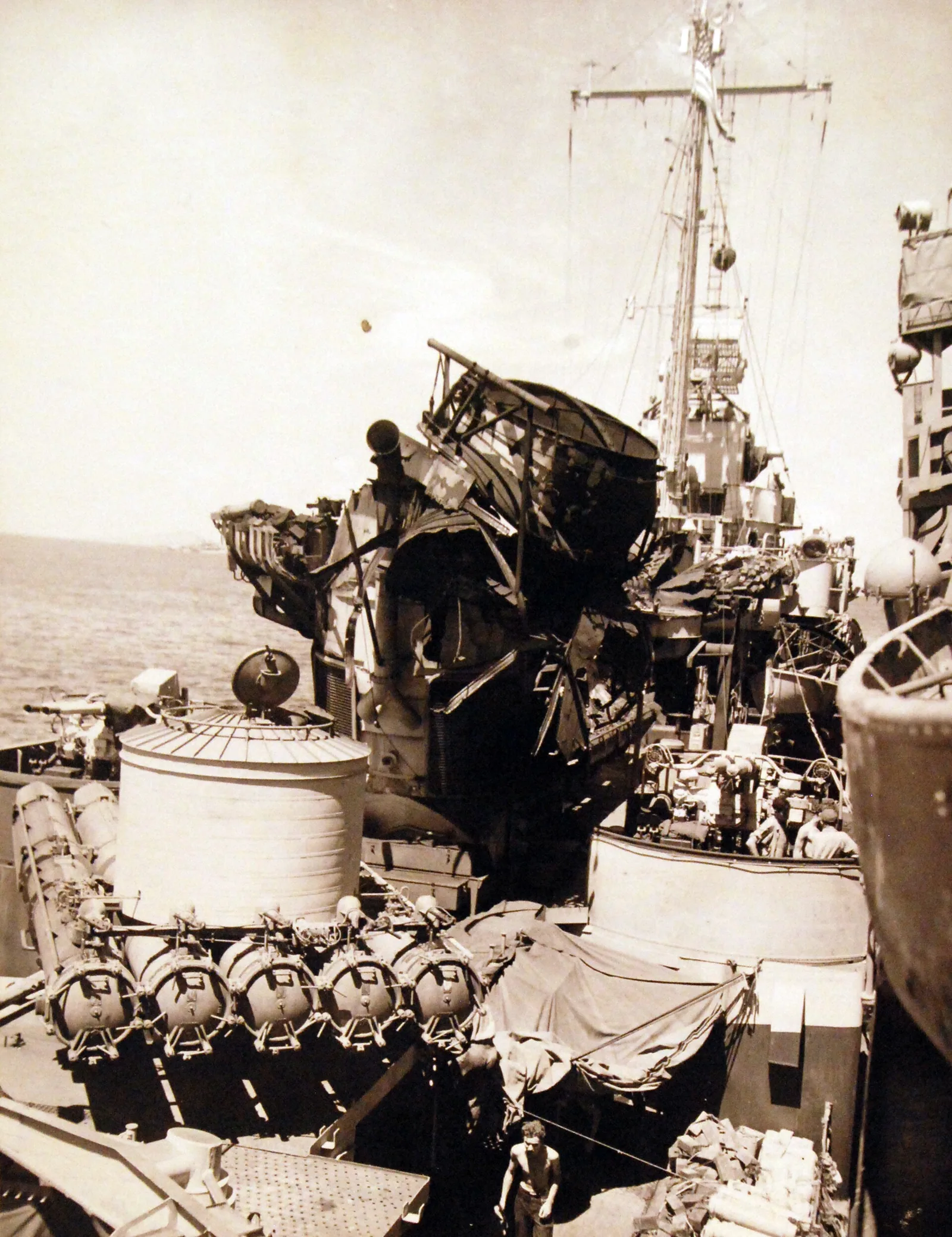 USS Ammen (DD-527)