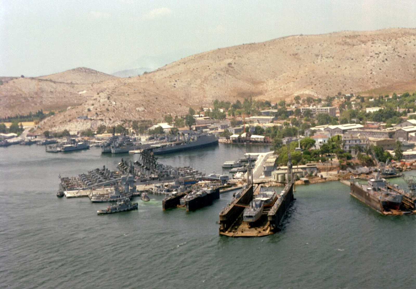USS Aulick (DD-569)