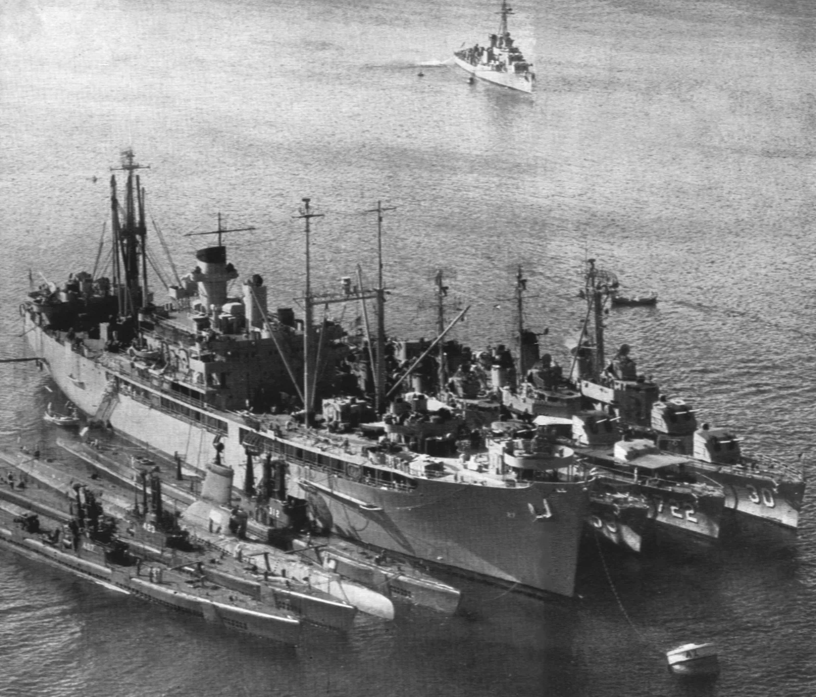USS Barton (DD-722)
