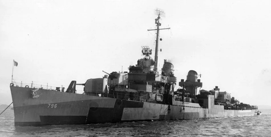 USS Benham (DD-796)