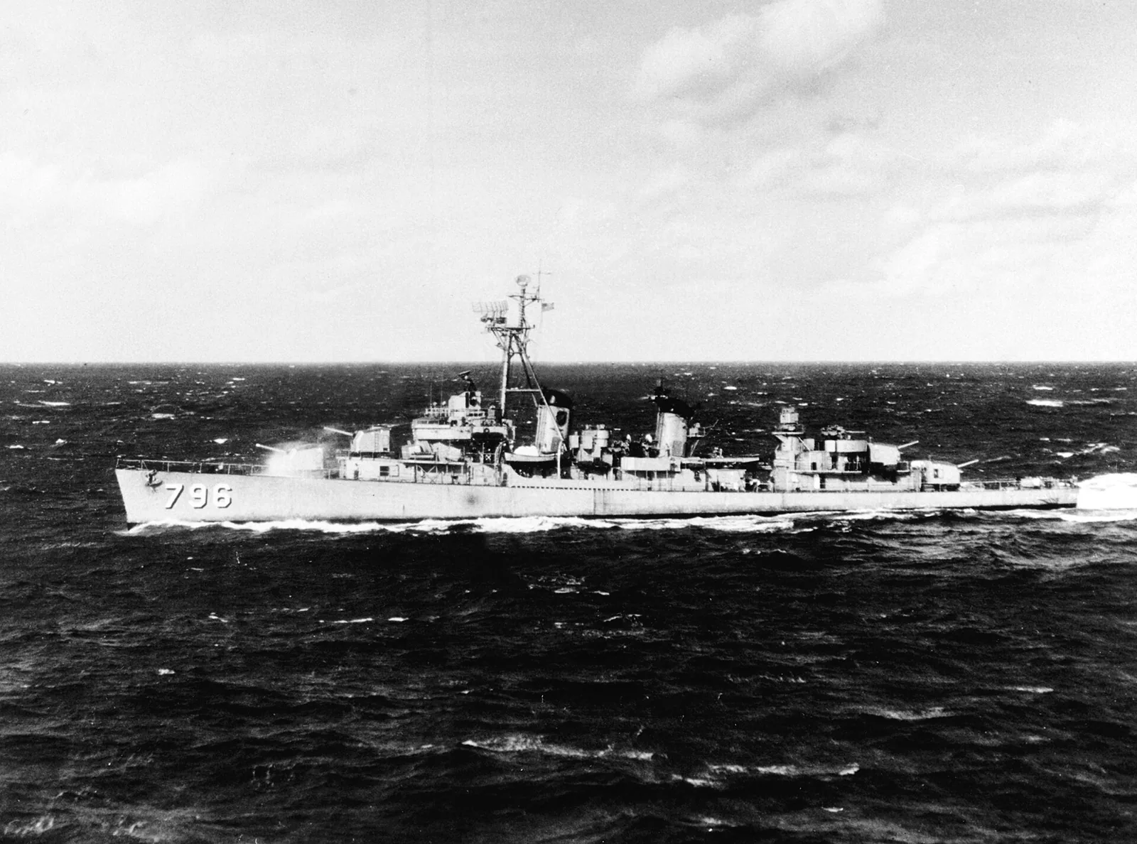 USS Benham (DD-796)