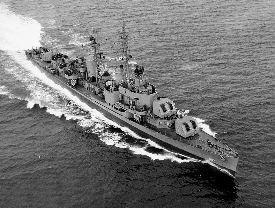 USS Benner (DD-807)