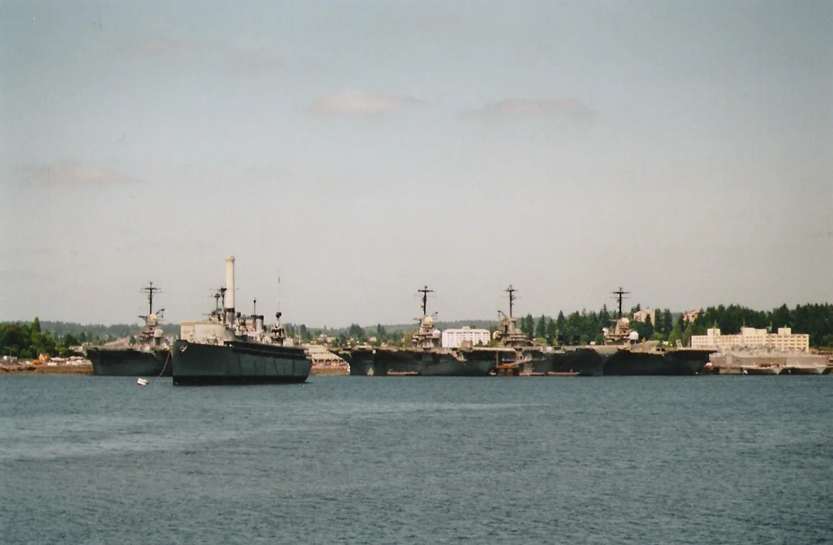 USS Bon Homme Richard (CV-31)