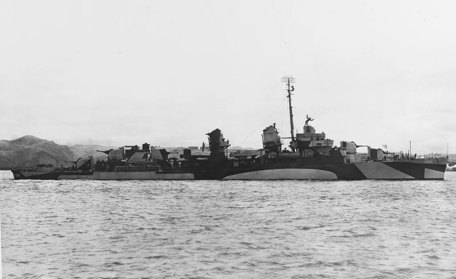 USS Bush (DD-529)