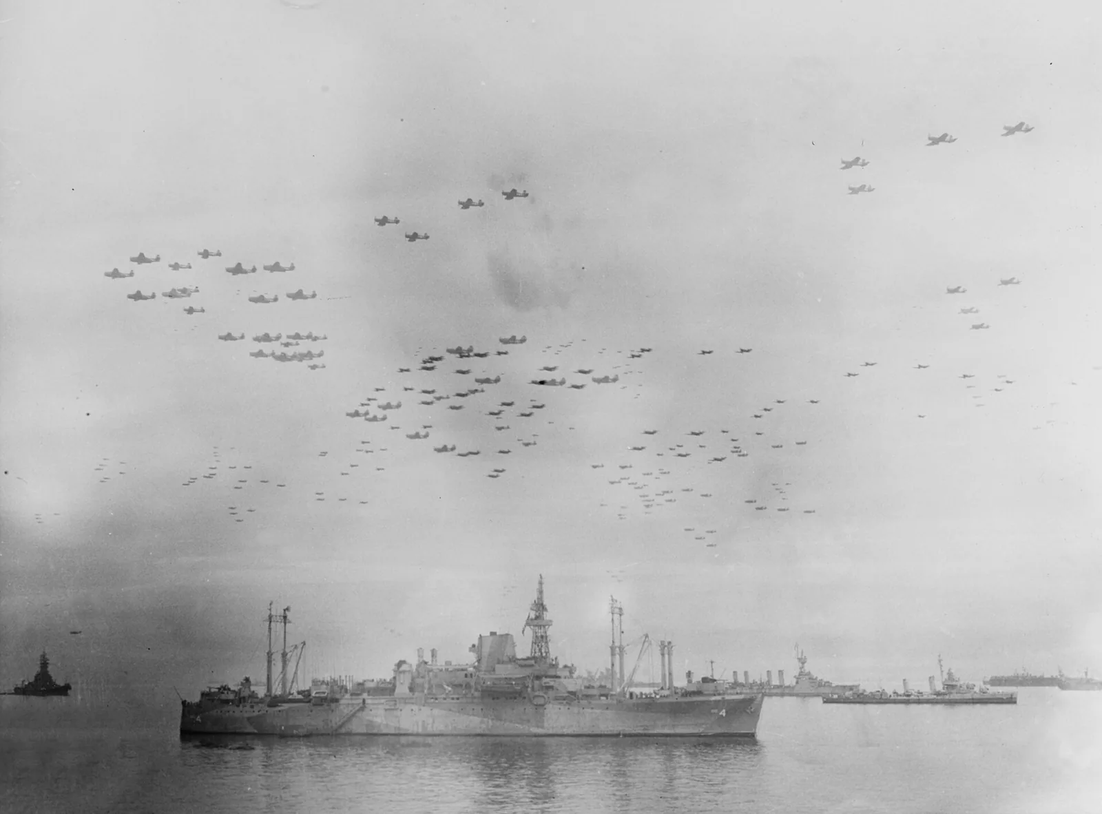 USS Detroit (CL-8)