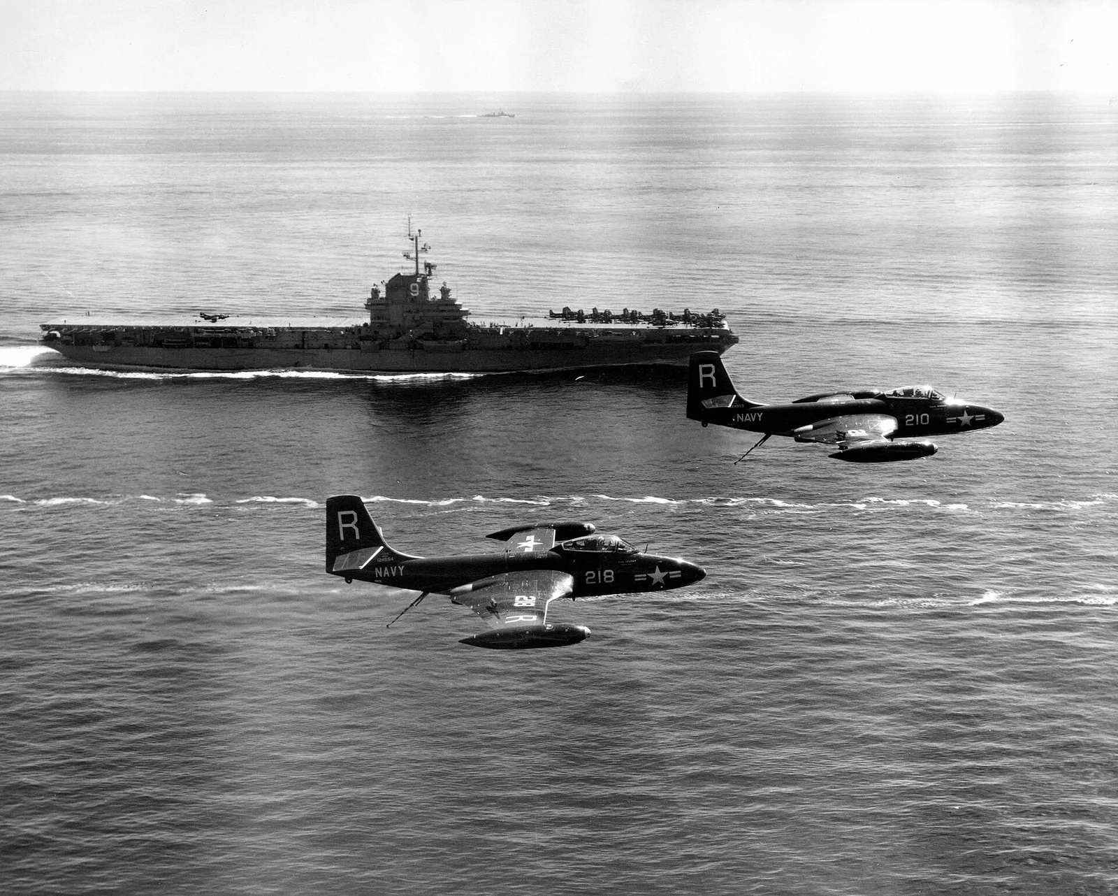 USS Essex (CV-9)