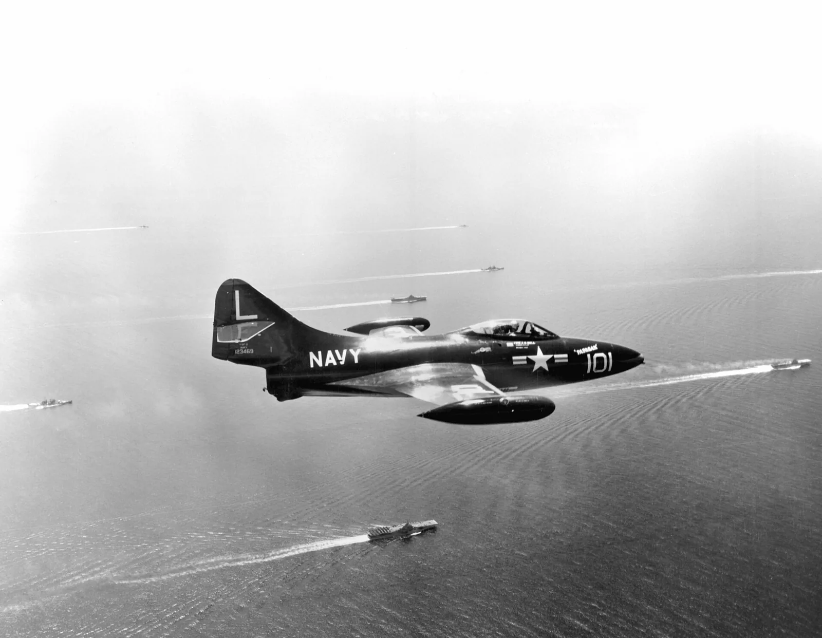 USS Essex (CV-9)