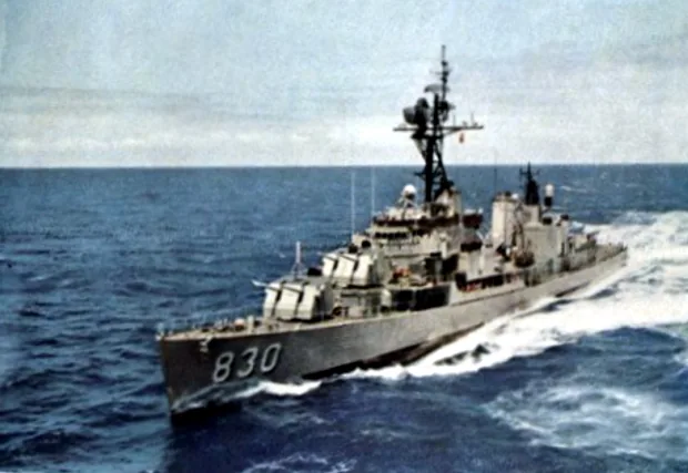 USS Everett F. Larson (DD-830)