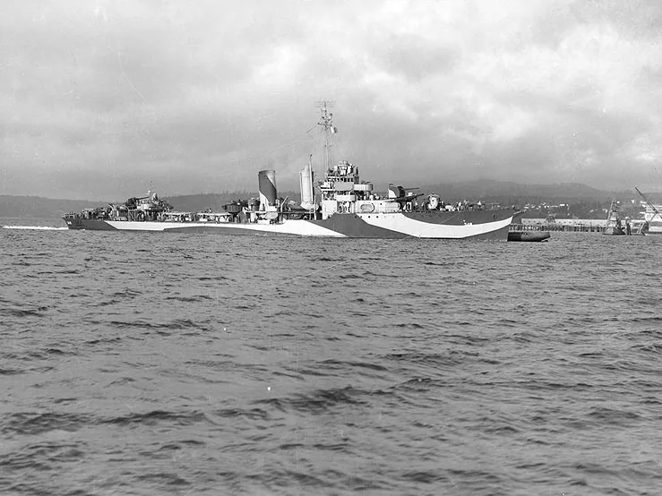 USS Farragut (DD-348)