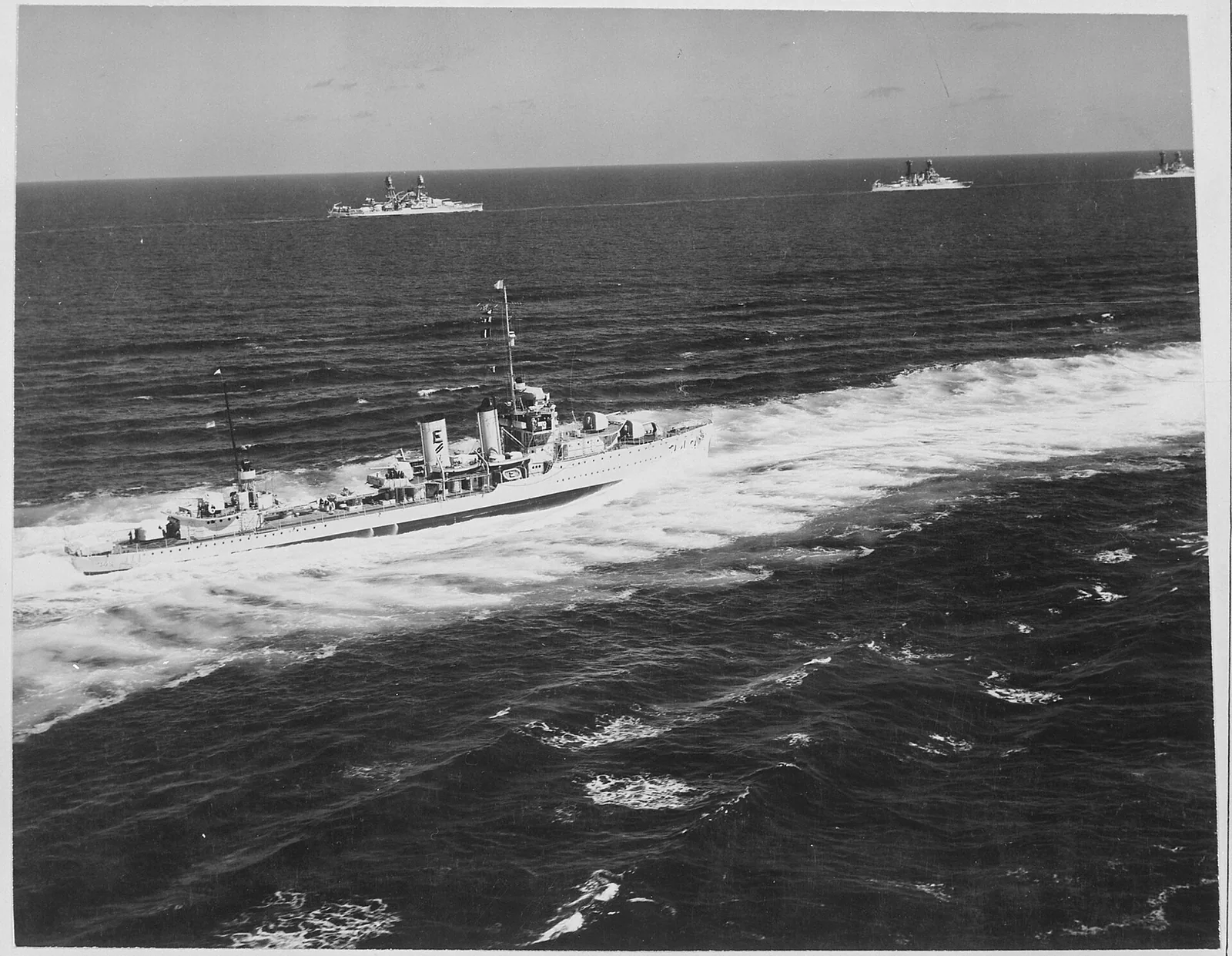 USS Farragut (DD-348)