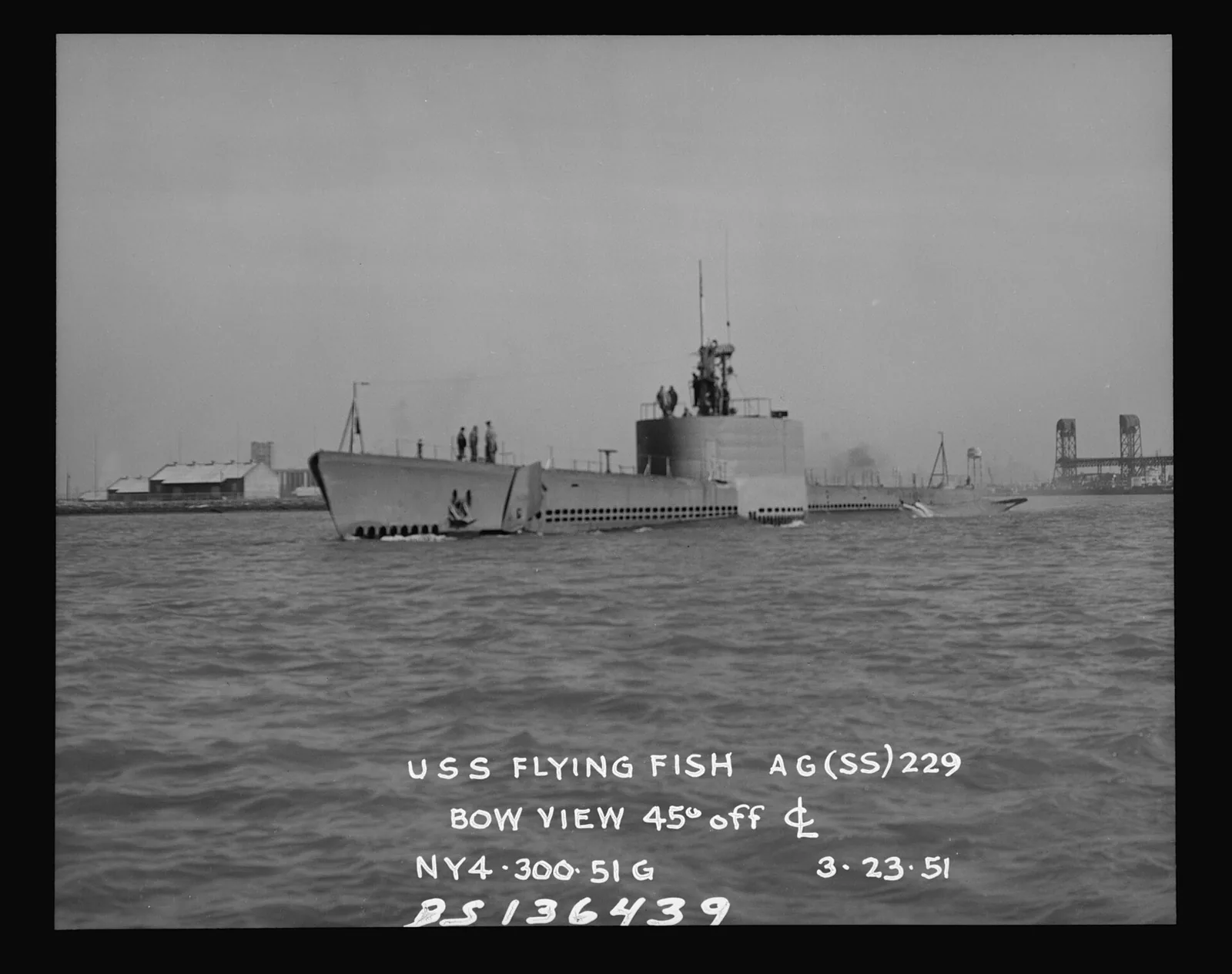 USS Flying Fish (SS-229)