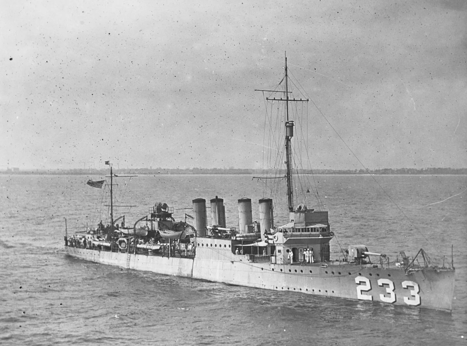 USS Gilmer (DD-233)