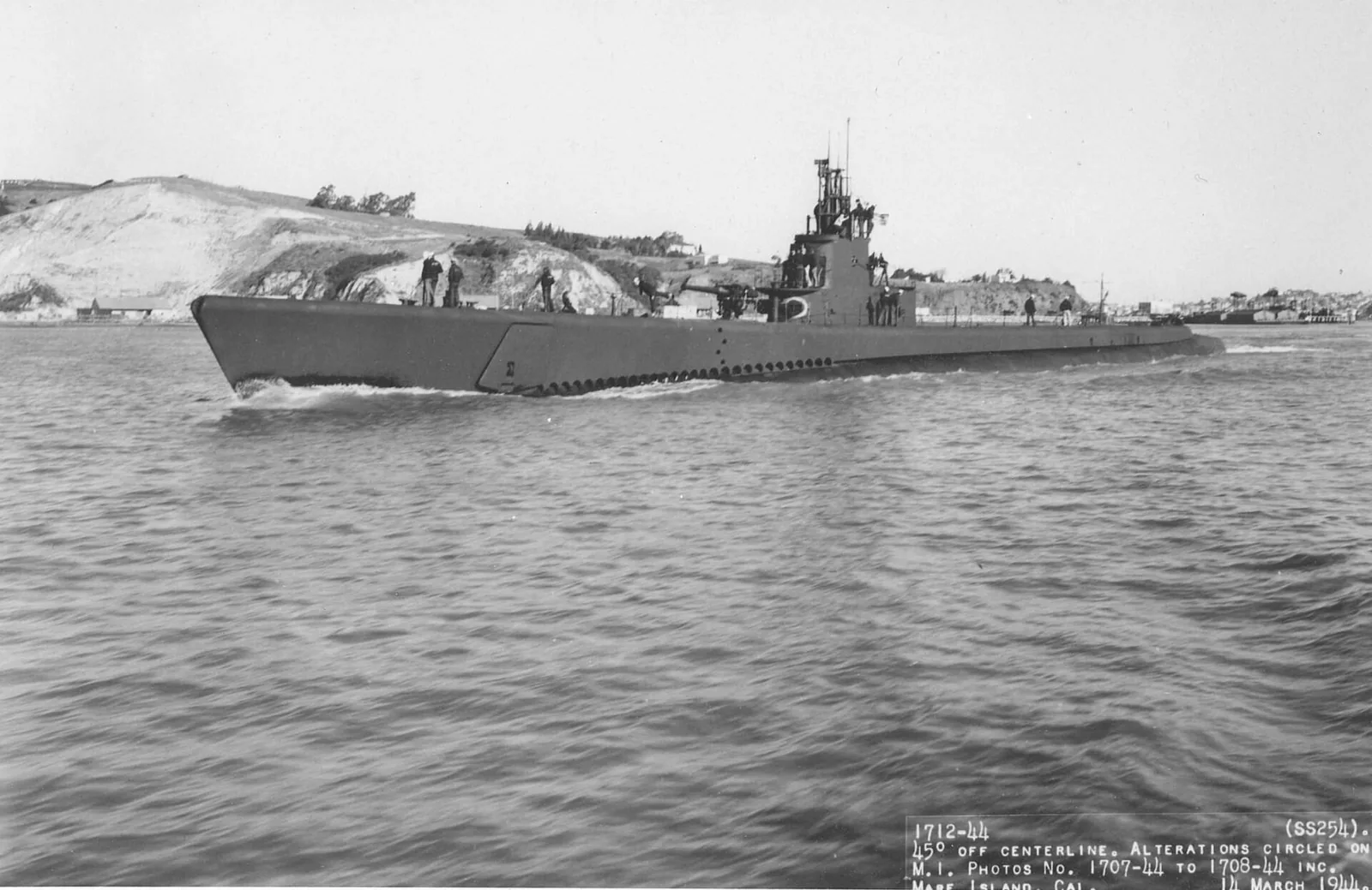 USS Gurnard (SS-254)