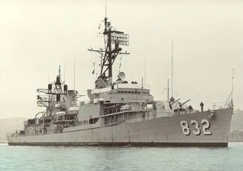 USS Hanson
