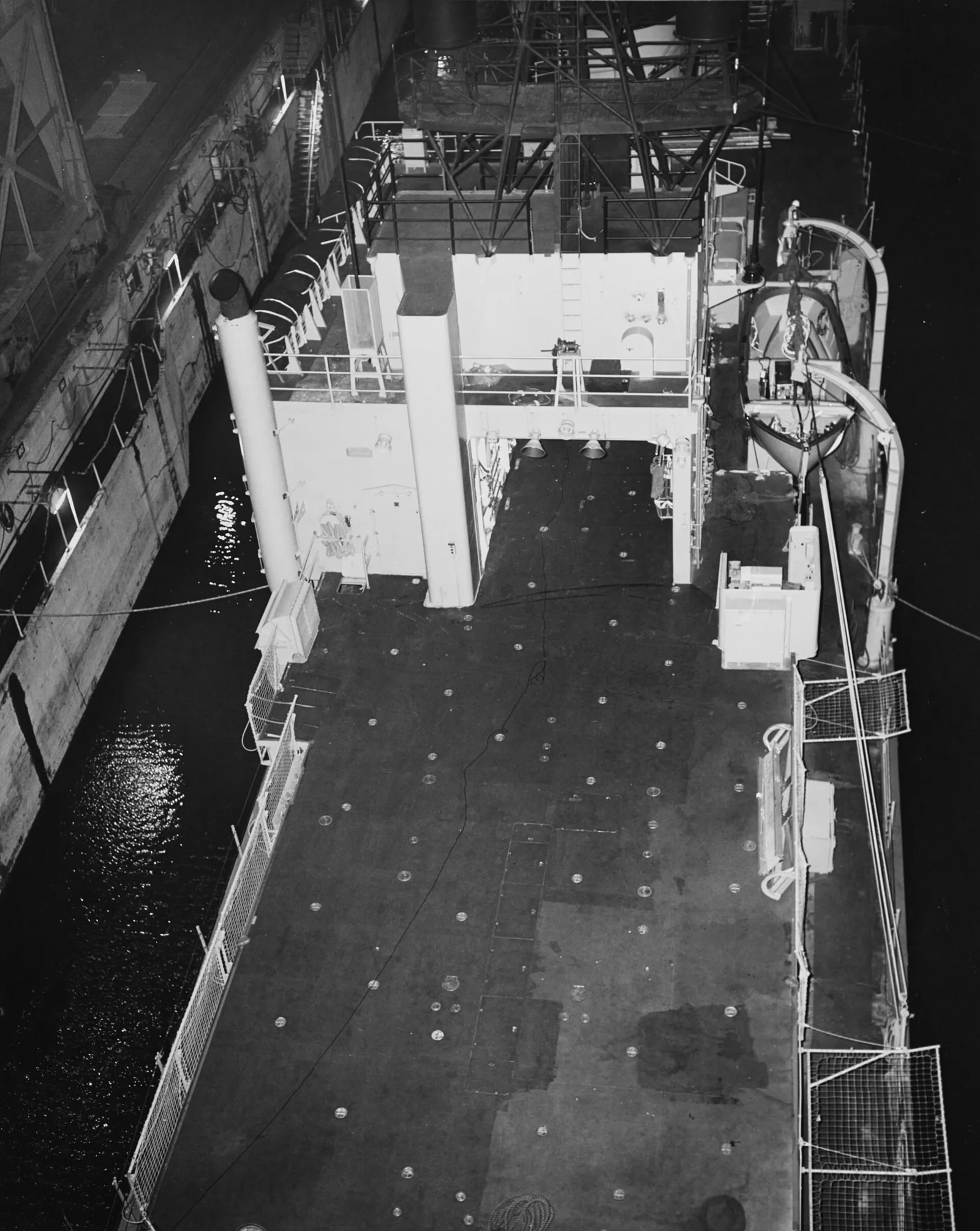 USS Herbert J. Thomas