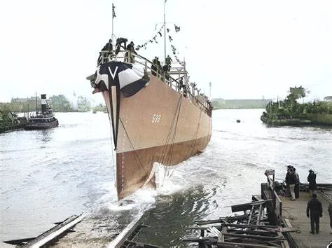 USS Hoel (DD-533)