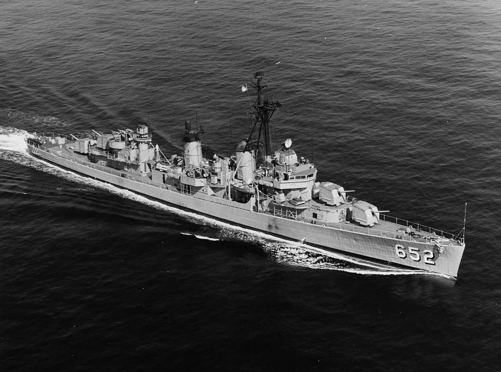USS Ingersoll (DD-652)